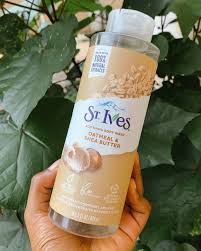 ST  IVES SOOTHING BODY WASH OATMEAL AND SHEA BUTTER 650ML