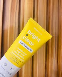 FACE FACTS BRIGHT + CLEAR FACE CREAM 75ML